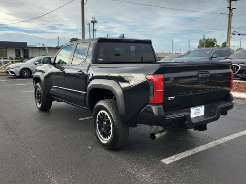 2024 Toyota Tacoma TRD Off Road