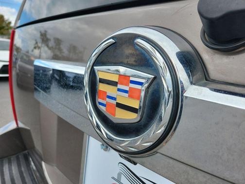 2014 Cadillac Escalade Luxury