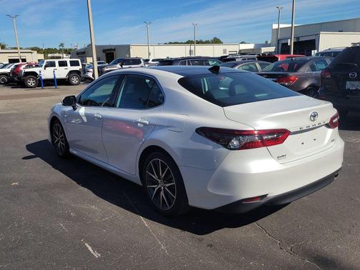 2023 Toyota Camry XLE