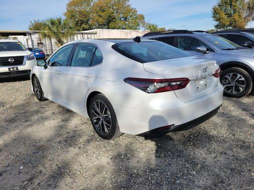 2023 Toyota Camry XLE