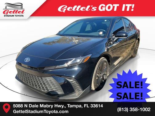 2025 Toyota Camry SE