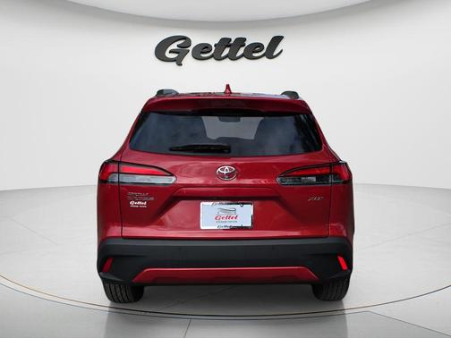 Barcelona Red Metallic 2022 Toyota Corolla Cross XLE