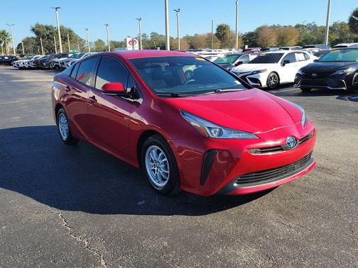 2019 Toyota Prius L