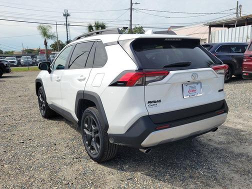 2023 Toyota RAV4 Adventure