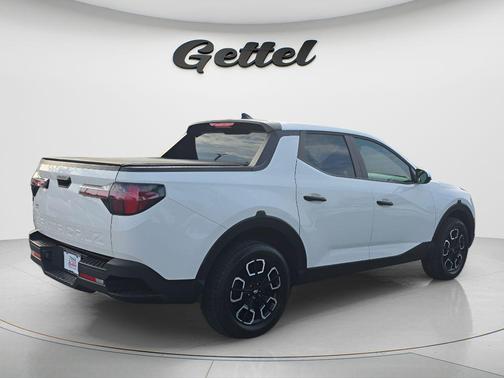 2023 Hyundai SANTA CRUZ SE