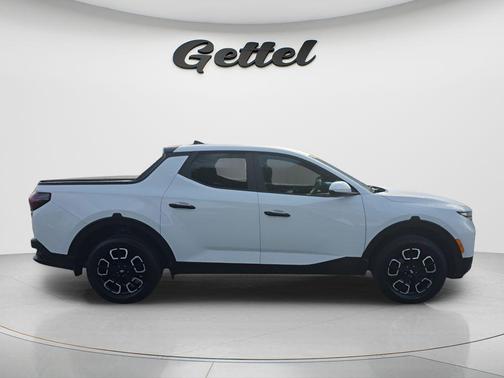 2023 Hyundai SANTA CRUZ SE