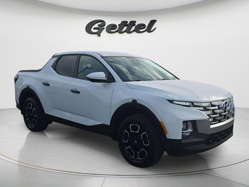 2023 Hyundai SANTA CRUZ SE