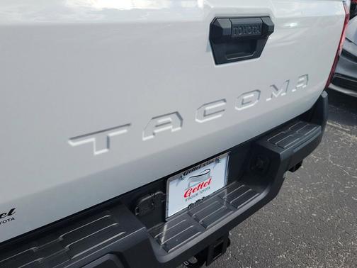 2025 Toyota Tacoma SR