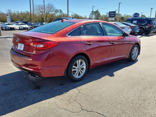 2016 Hyundai SONATA SE