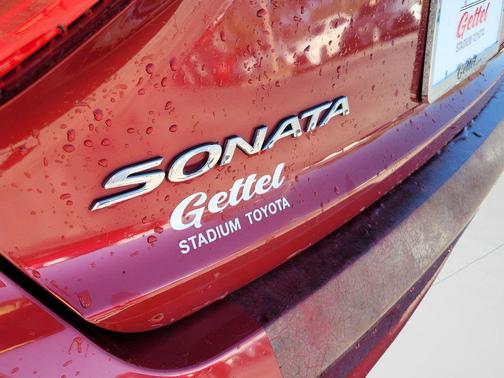 2016 Hyundai SONATA SE