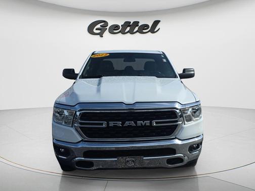 Bright White Clearcoat 2022 RAM 1500 Big Horn/Lone Star