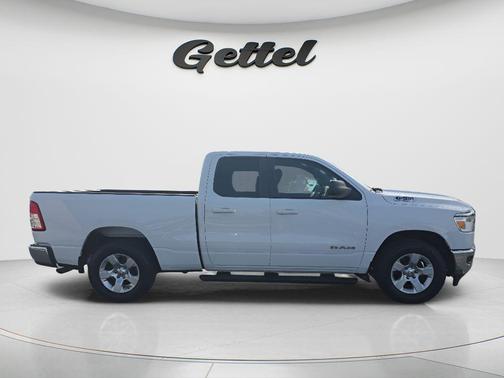 Bright White Clearcoat 2022 RAM 1500 Big Horn/Lone Star