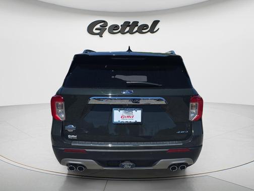 FORGED GREEN METALLIC 2023 Ford Explorer King Ranch