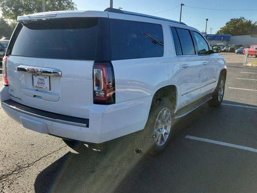 2020 GMC Yukon XL Denali