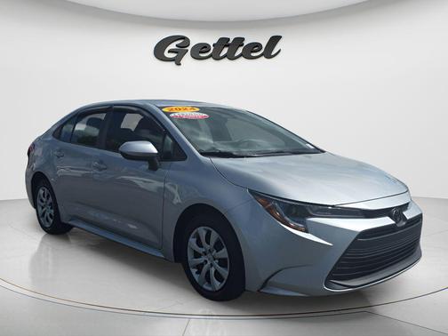 Classic Silver Metallic 2024 Toyota Corolla LE