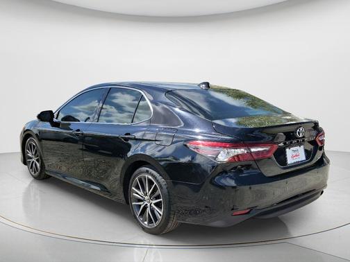 2021 Toyota Camry XLE