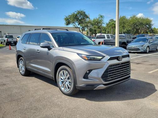 2025 Toyota Grand Highlander Platinum