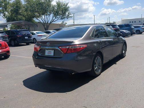 2015 Toyota Camry SE