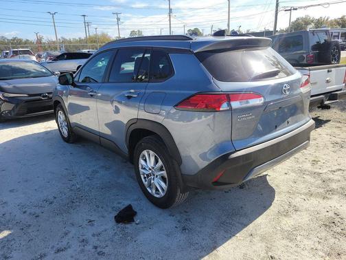 2025 Toyota Corolla Cross LE