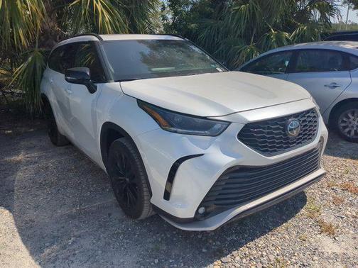 2023 Toyota Highlander XSE