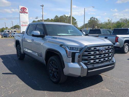 2025 Toyota Tundra Hybrid Platinum