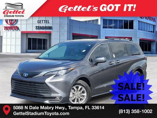 2025 Toyota Sienna XLE 8 Passenger