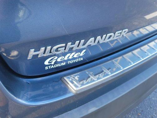 2017 Toyota Highlander LE Plus