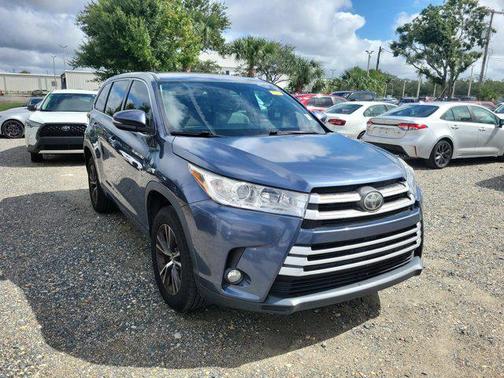 2017 Toyota Highlander LE Plus