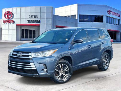 2017 Toyota Highlander LE Plus