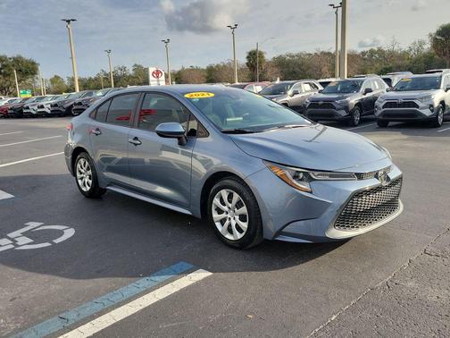 2021 Toyota Corolla LE