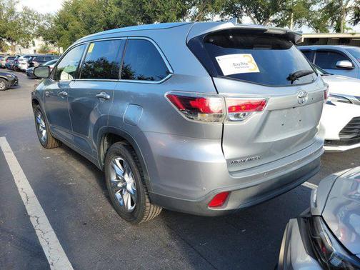2016 Toyota Highlander Limited