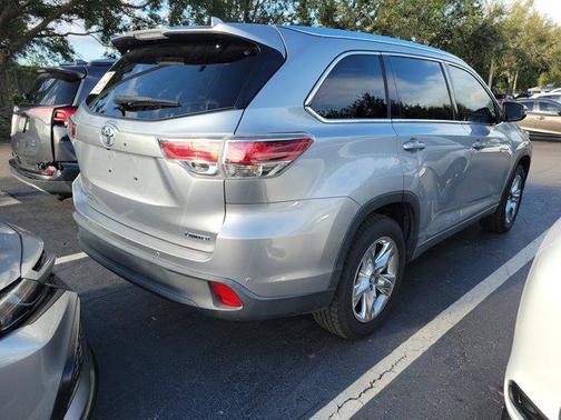 2016 Toyota Highlander Limited