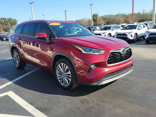 2021 Toyota Highlander Platinum