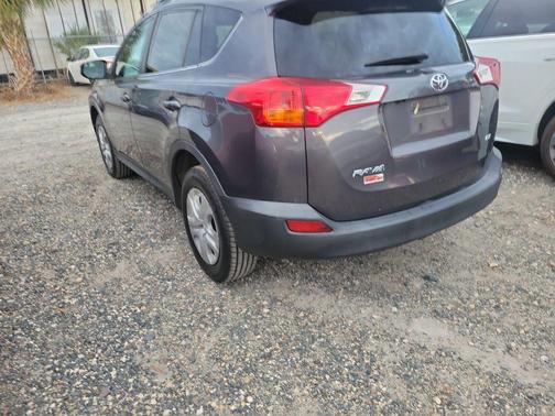 2015 Toyota RAV4 LE