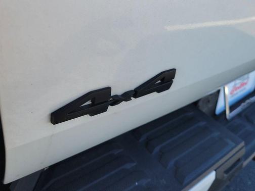 2023 Toyota Tundra Hybrid Platinum