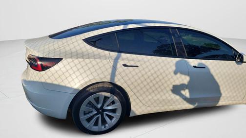 Pearl White Multi-Coat 2023 Tesla Model 3 Standard Range