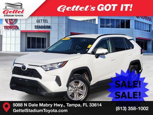 2025 Toyota RAV4 XLE