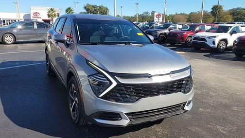 2024 Kia Sportage EX