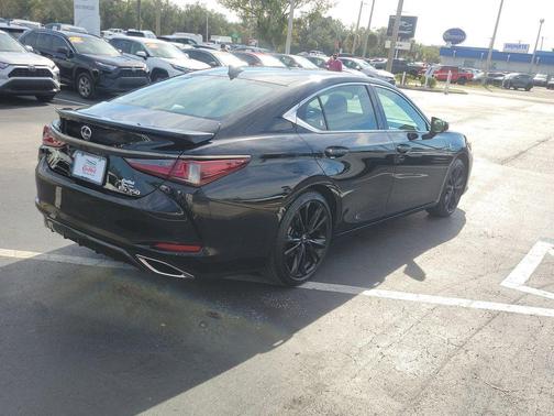 2024 Lexus ES 350 F Sport