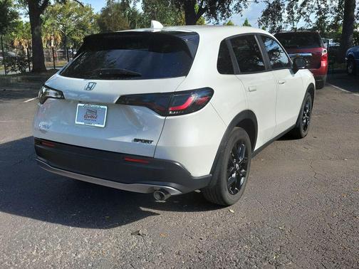 2023 Honda HR-V 2WD Sport