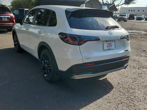 2023 Honda HR-V 2WD Sport