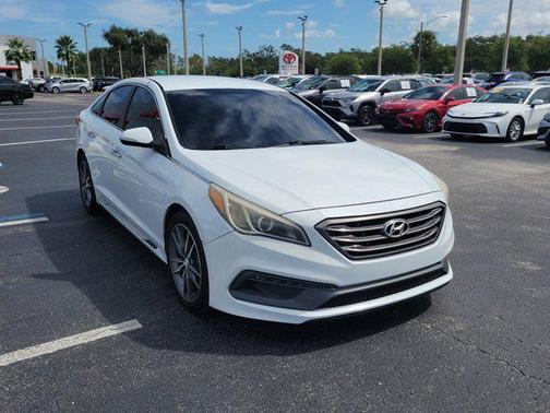 2015 Hyundai SONATA Sport 2.0T