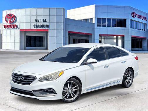 2015 Hyundai SONATA Sport 2.0T