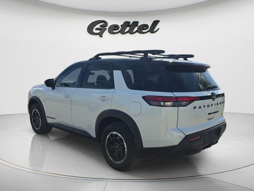 2024 Nissan Pathfinder Rock Creek 4WD