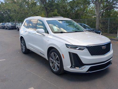 2021 Cadillac XT6 Premium Luxury AWD