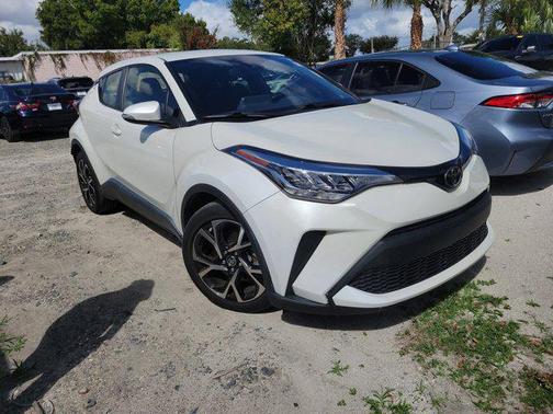 2021 Toyota C-HR XLE