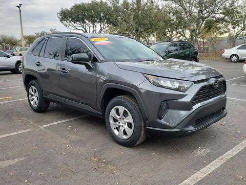 2021 Toyota RAV4 LE