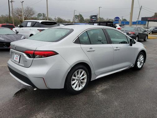 2022 Toyota Corolla XLE