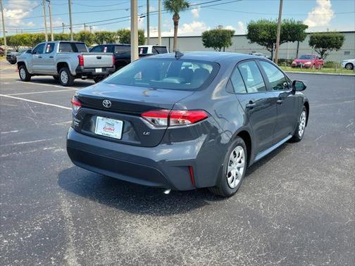 2025 Toyota Corolla LE