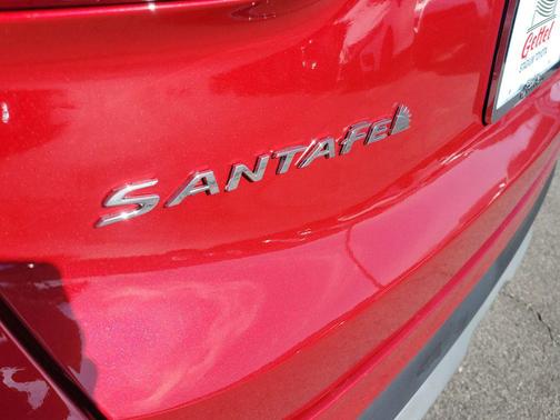 2019 Hyundai SANTA FE SE 2.4